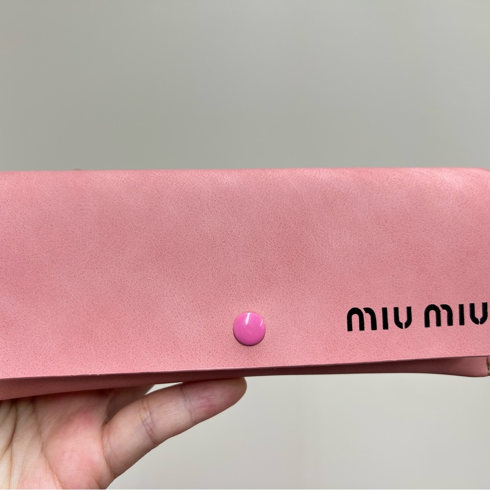 M*i*u miu Black Sunglasses 09WS